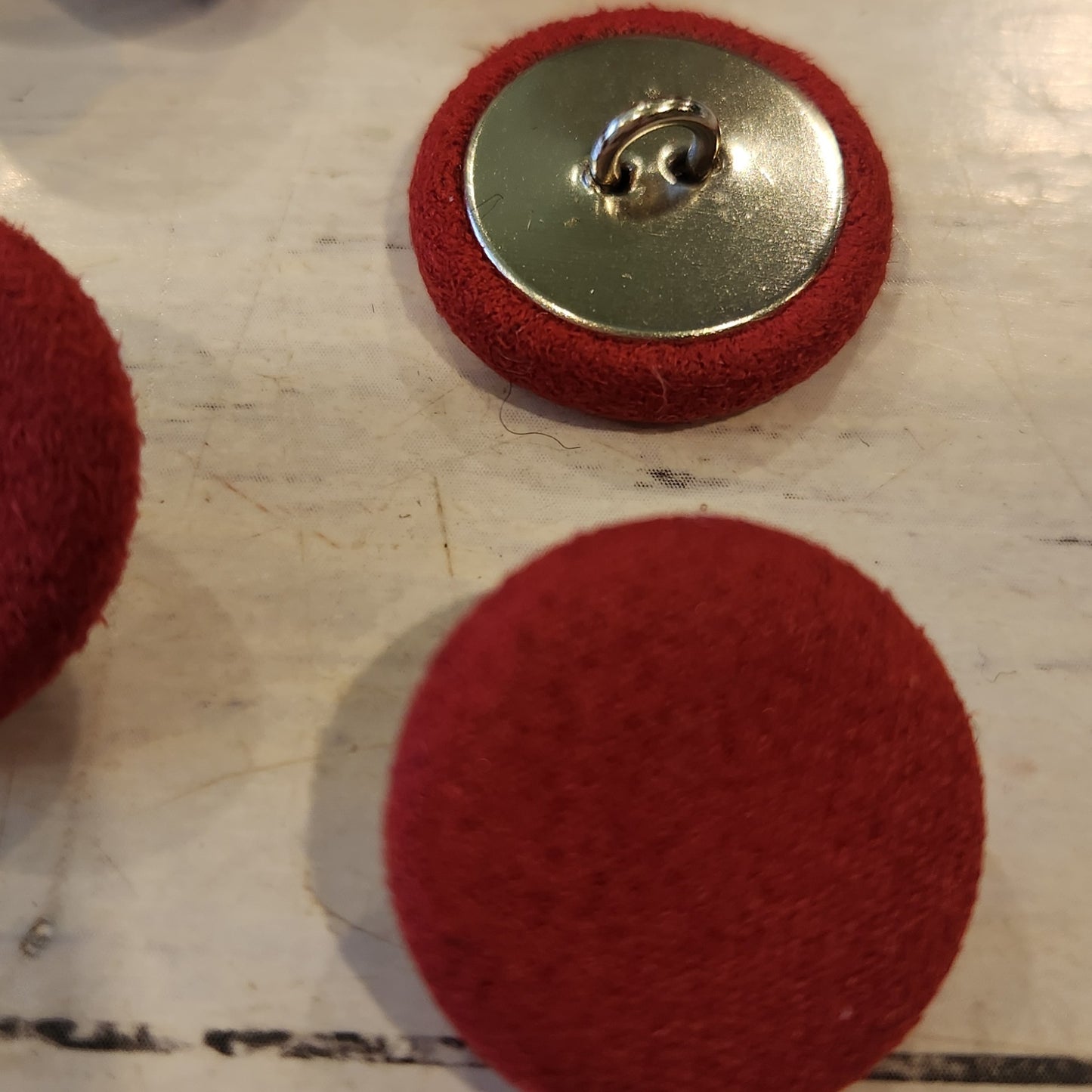 6 x Red fabric shanked Button
