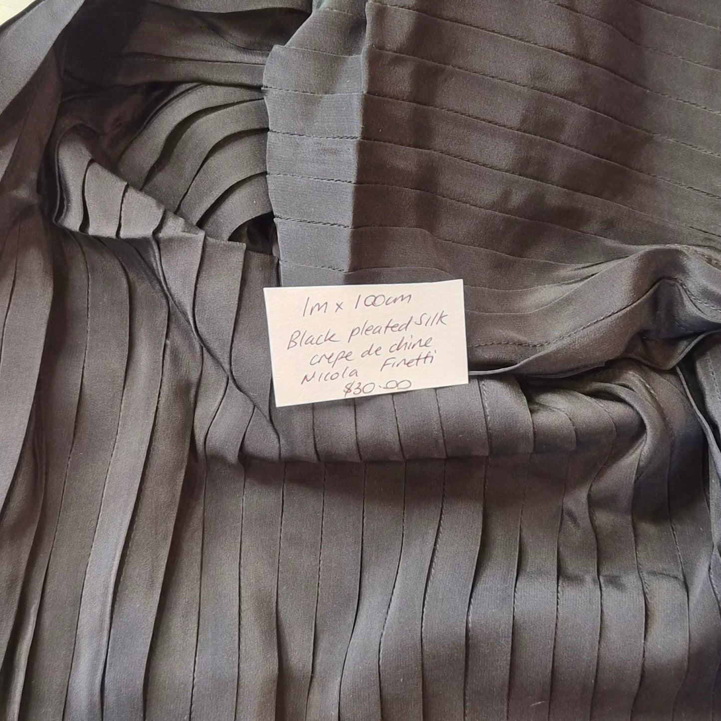 1m Black pleated silk crepe de chine