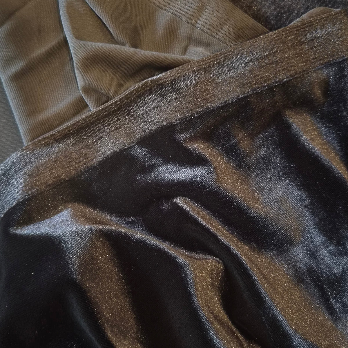 Black beauty stretch velvet