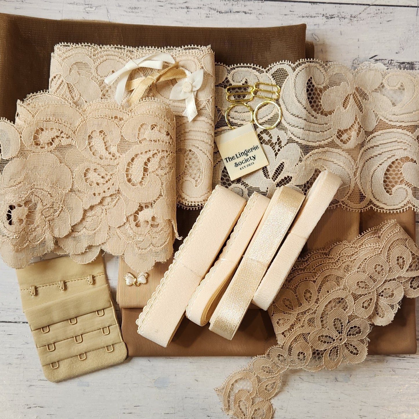 Coffee and cream vintage french lace  Wired Bra Kit Large