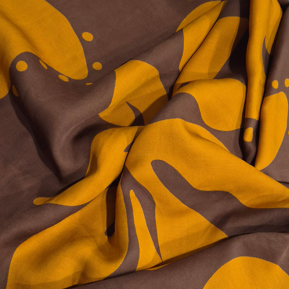 2.4m Caramel spice heavy drape viscose linen
