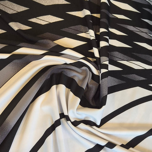 Directional lines jersey knit