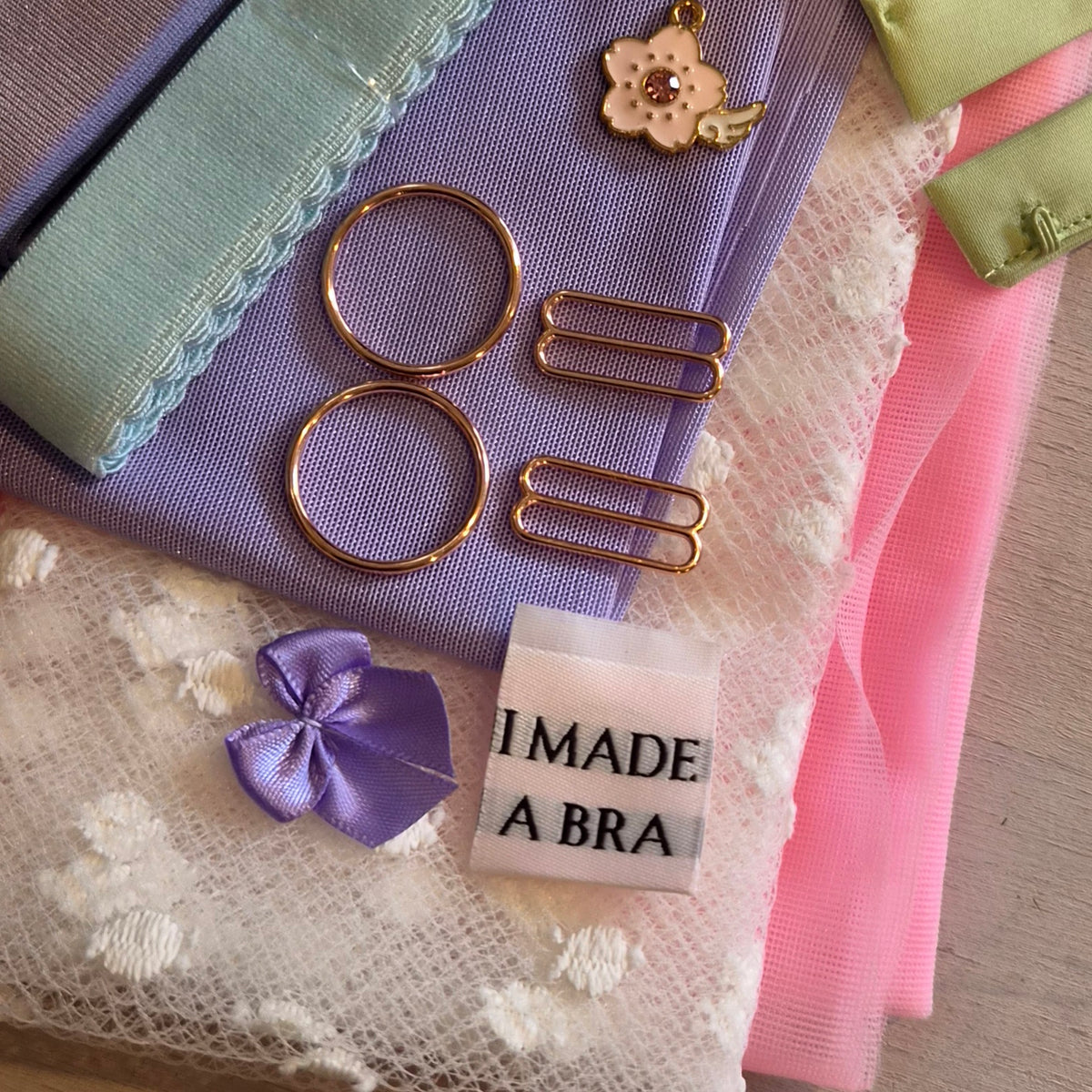 Pastel pop Delicate sheers large Wired Bra Kit