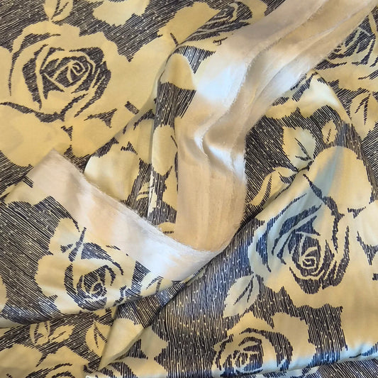 1.85m Valentino silk satin