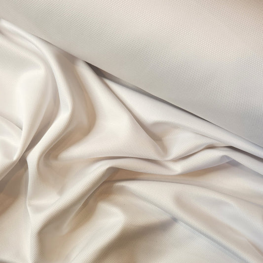 Lola textured poly viscose