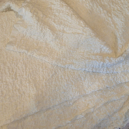 3.1m White bubble knit polyester spandex