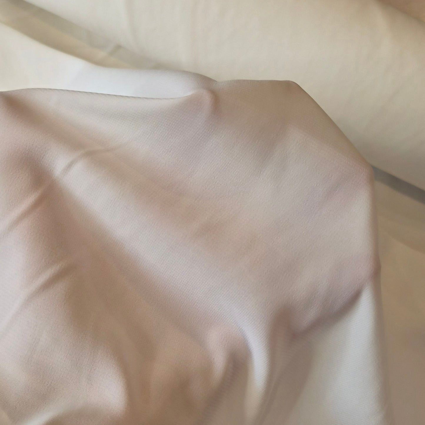 Stella white crepe de chine