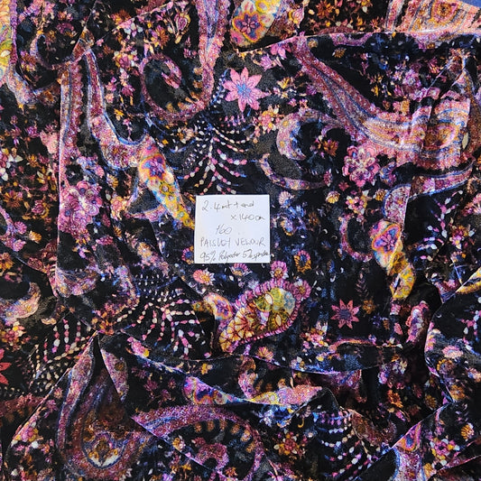 2.4m Paisley velour
