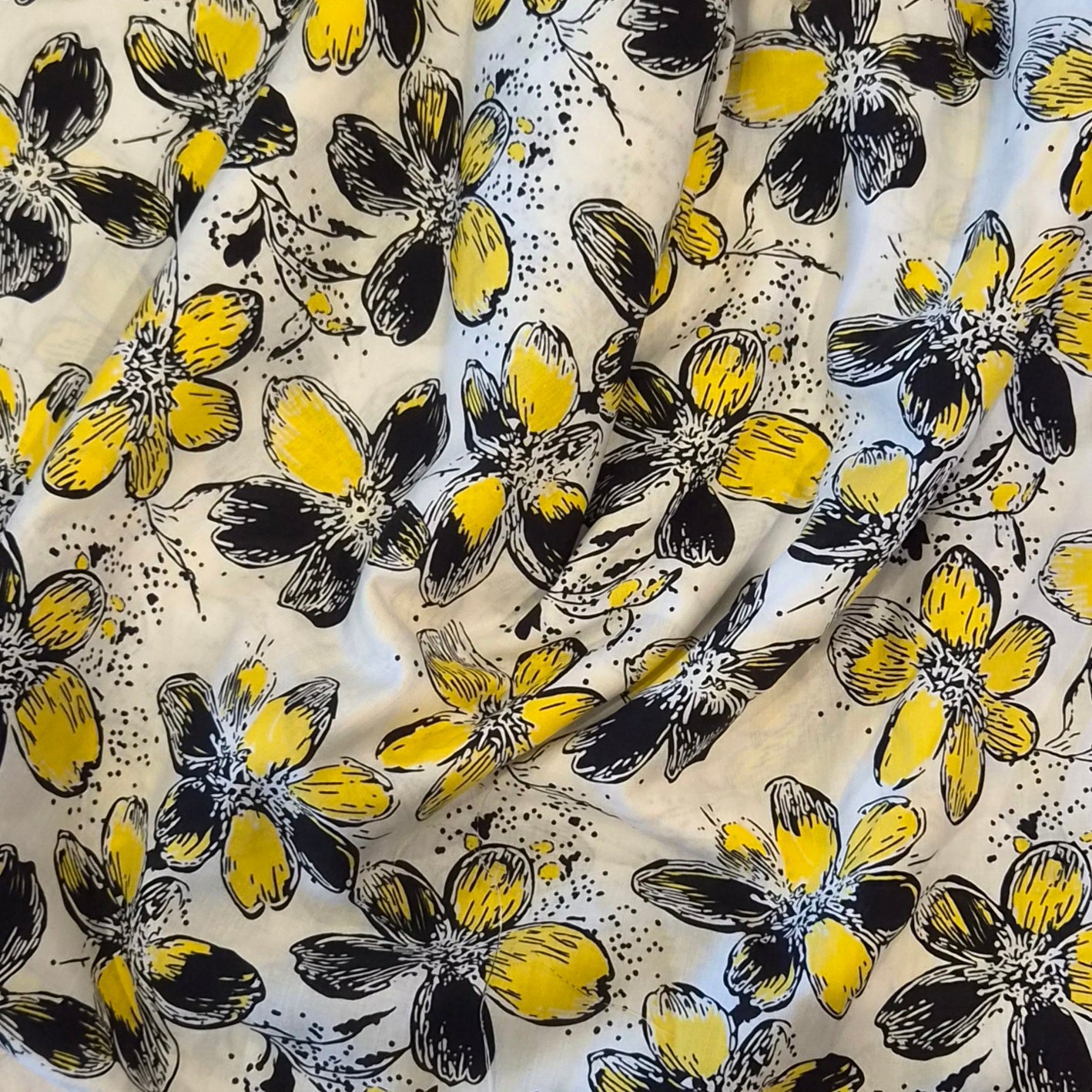 2.25m Daisy days cotton lawn