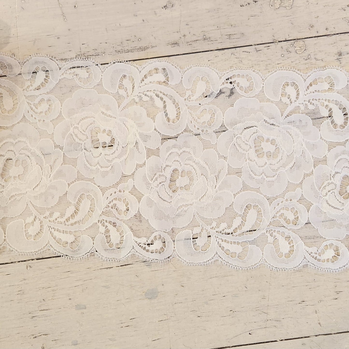 Snow rose lace