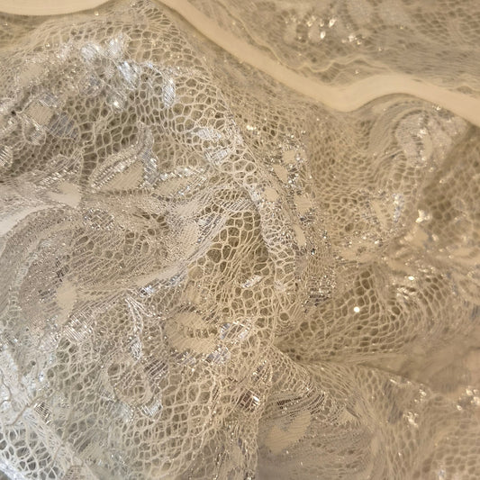 1.80m silver lurex lace