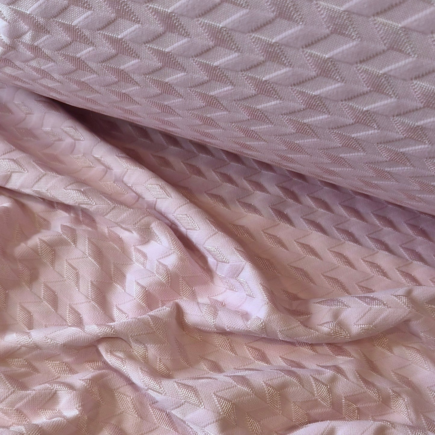 Marshmallow pink jacquard knit