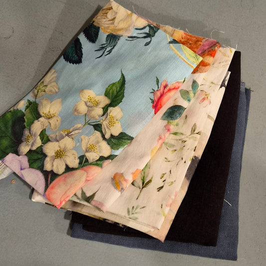 31. 6 pieces assorted linen
