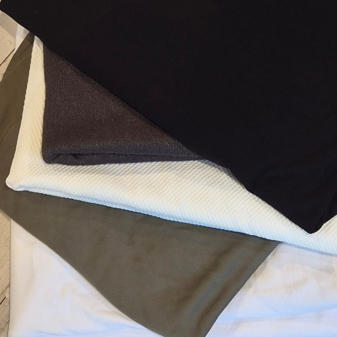 7. 5m Jersey and knits bundle