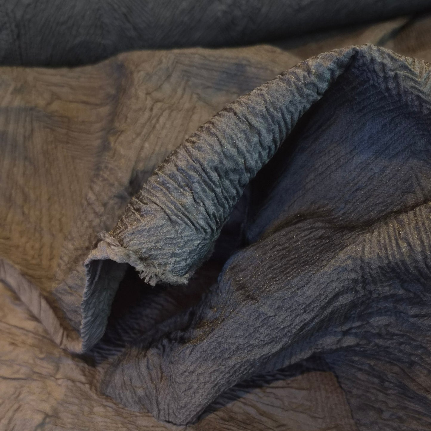 Fiona textured polyester