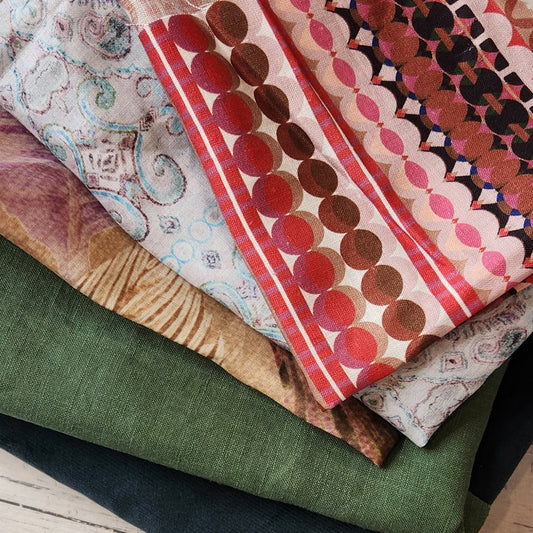 41. 5 assorted pieces, corduroy, linen, and ramie