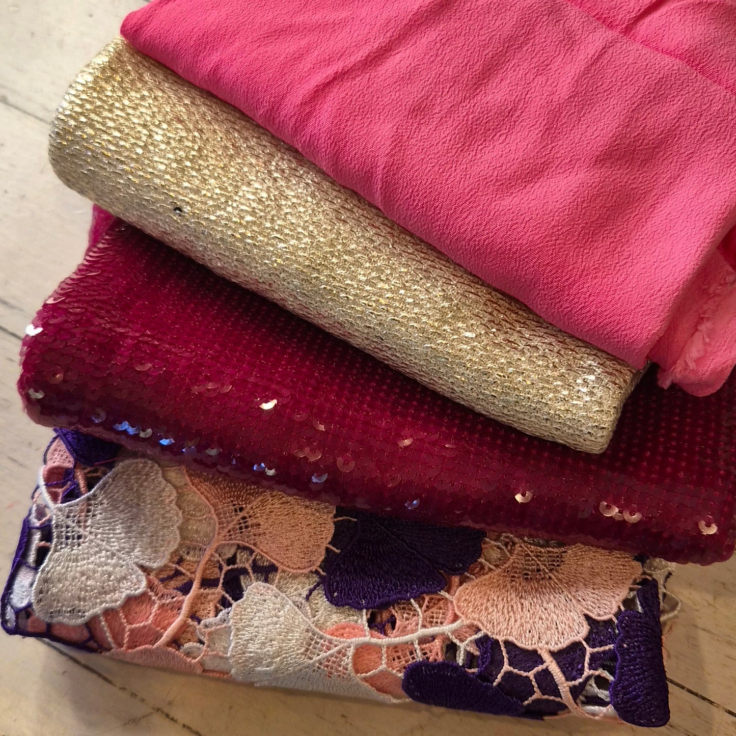48. 4 pieces assorted lurex knits, sequin, guipure lace