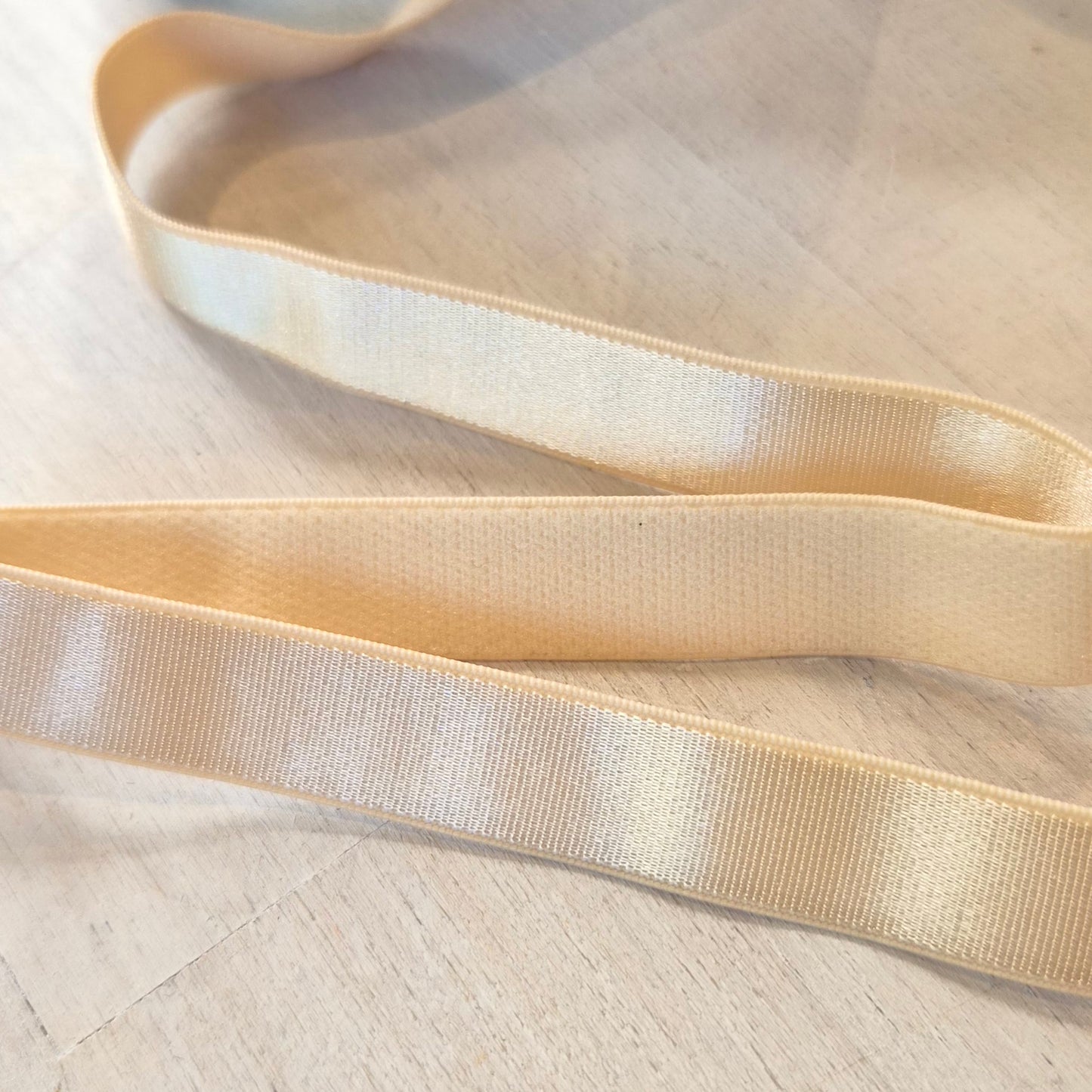 15mm Champagn satin strapping