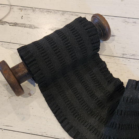 Black decorative frilled edge elastic