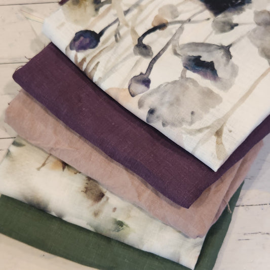 34. 5 pieces assorted linen