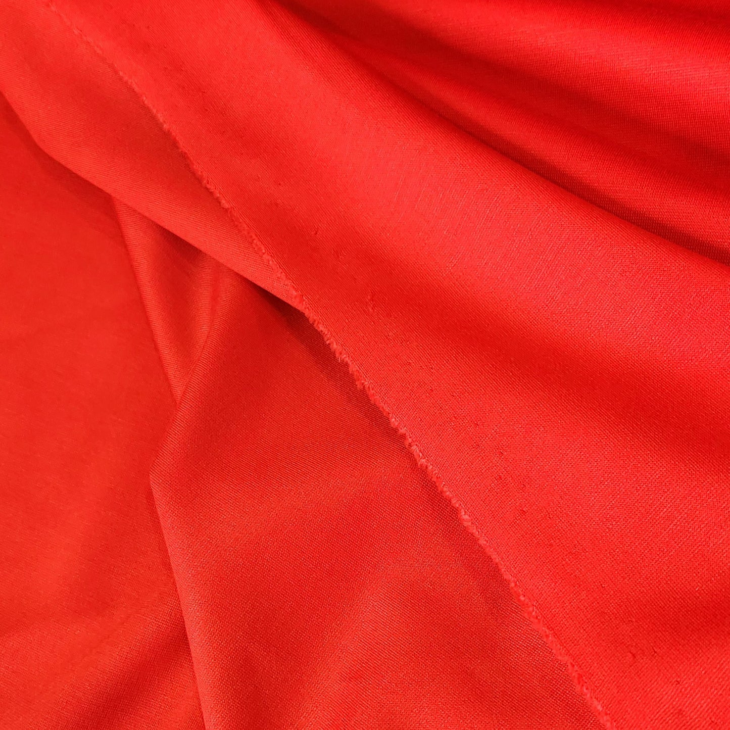 Fire engine red  lightweight ponte