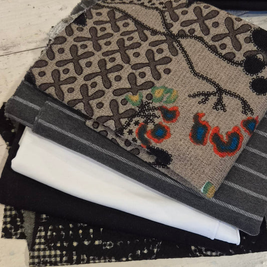 3. 5 pieces assorted knits and jersey