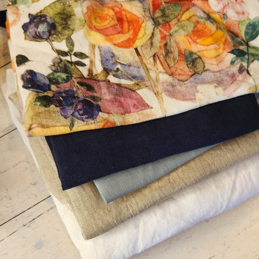 58. 5 pieces assorted linen