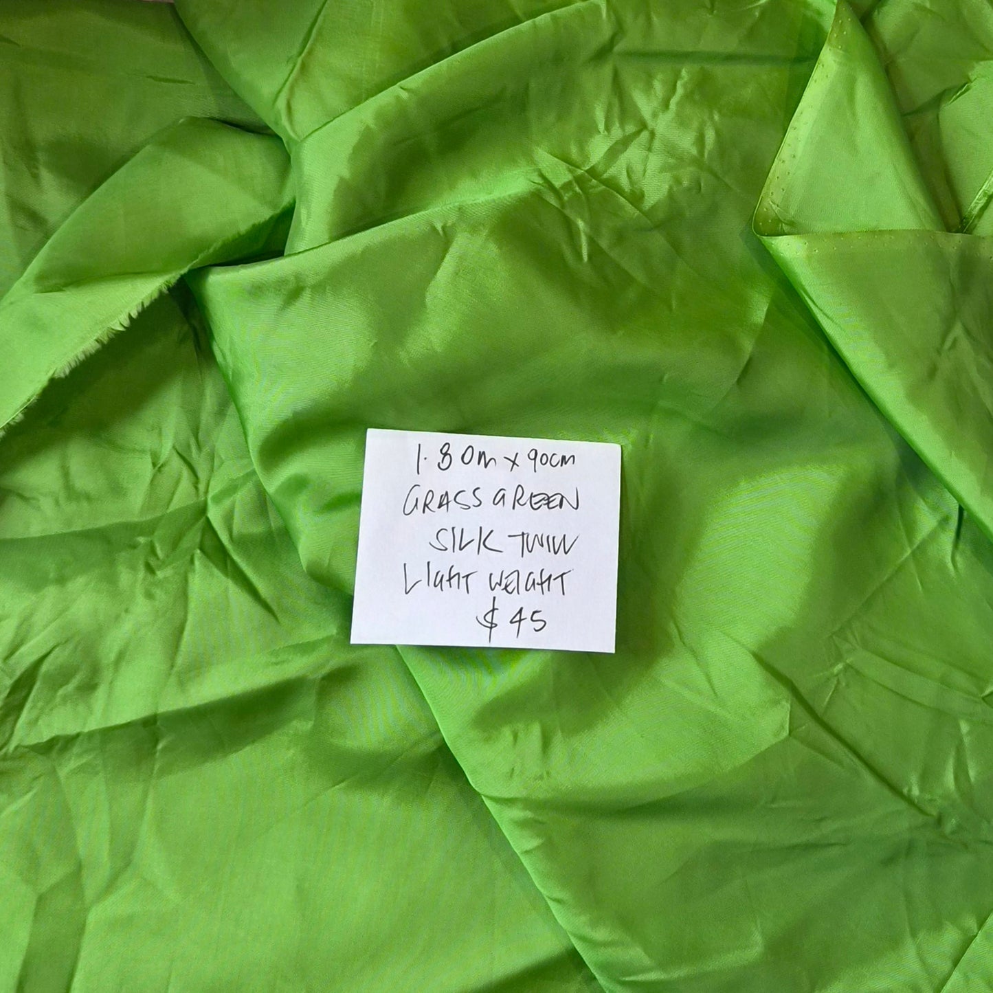 1.80m Grass green silk twill