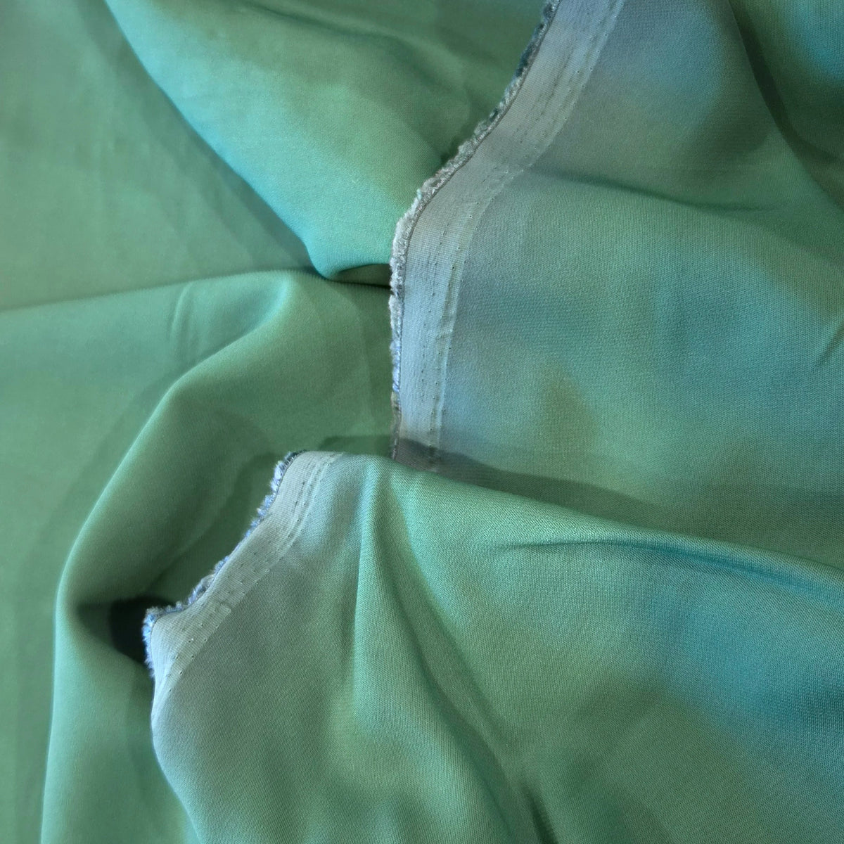 Emerald jade Luxe Viscose Stretch Suiting