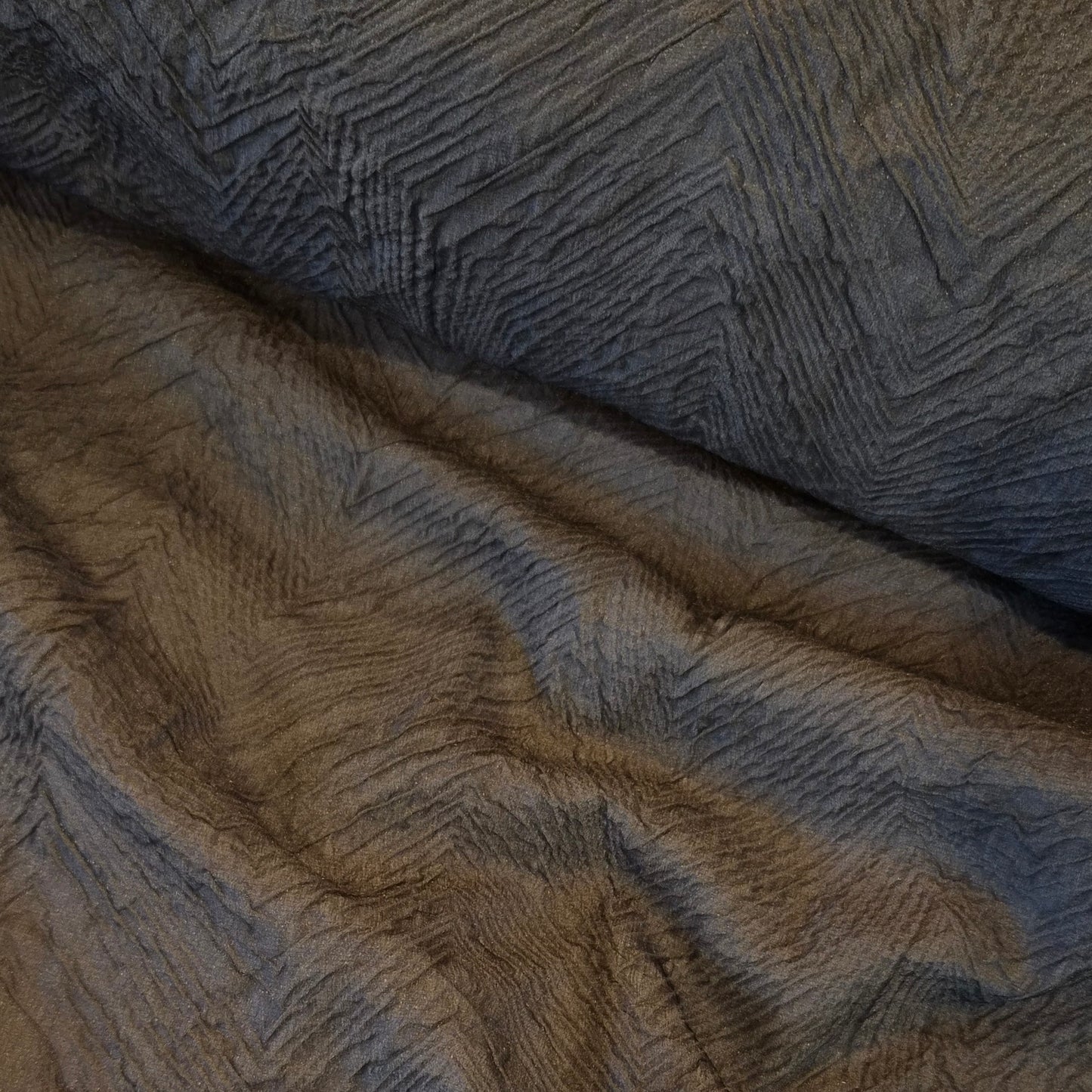 Fiona textured polyester