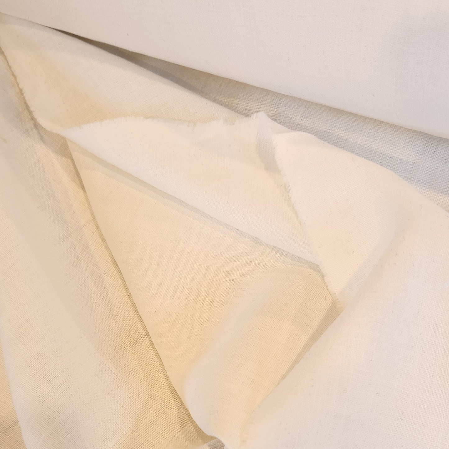 Mitchy white linen