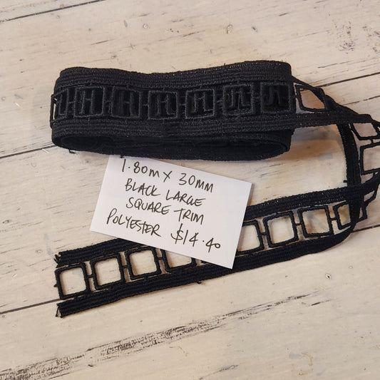 1.8m Black large square trim
