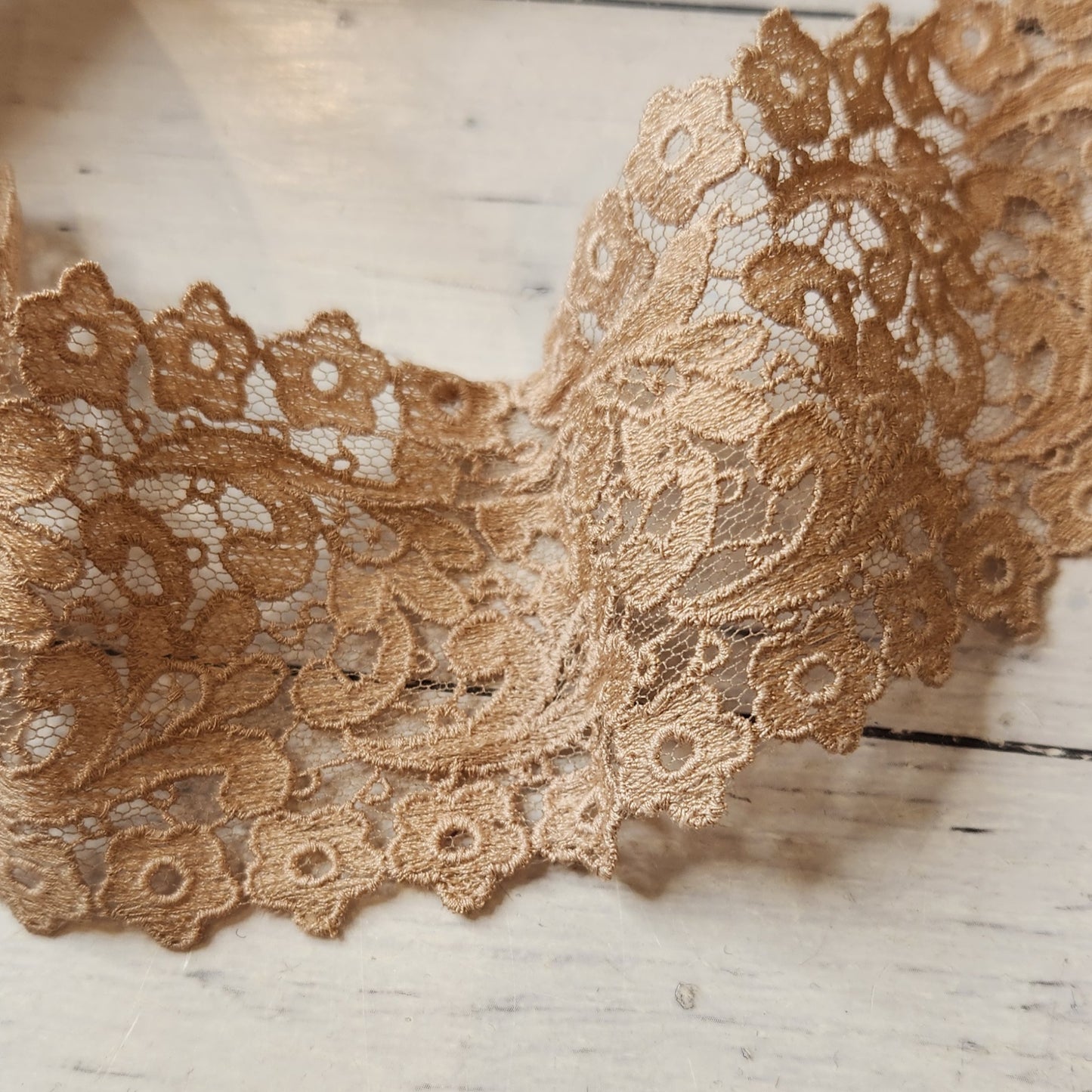 Impatients vintage lace