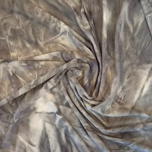 Tie dye in grey jersey knit