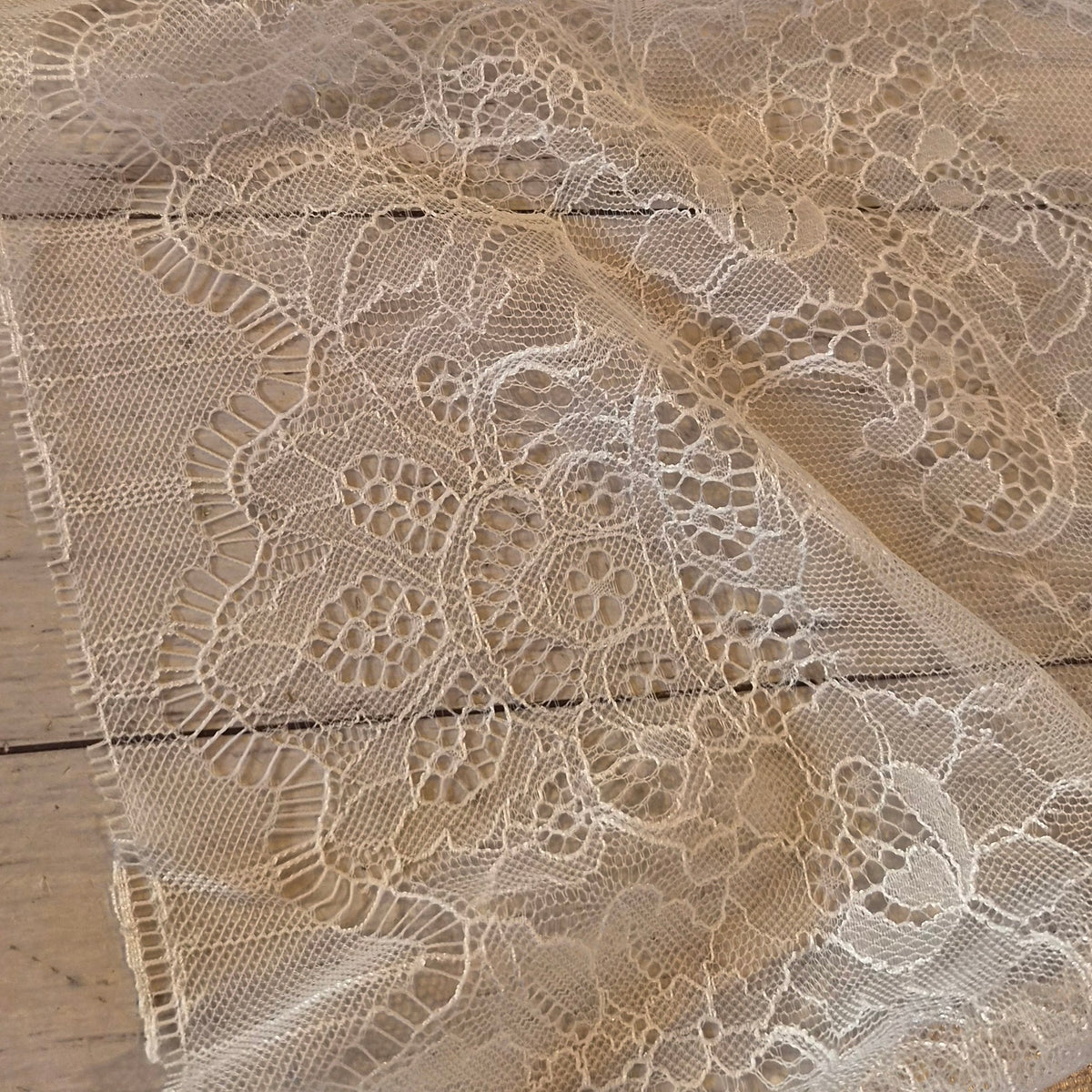 3m Lace panel leaf border