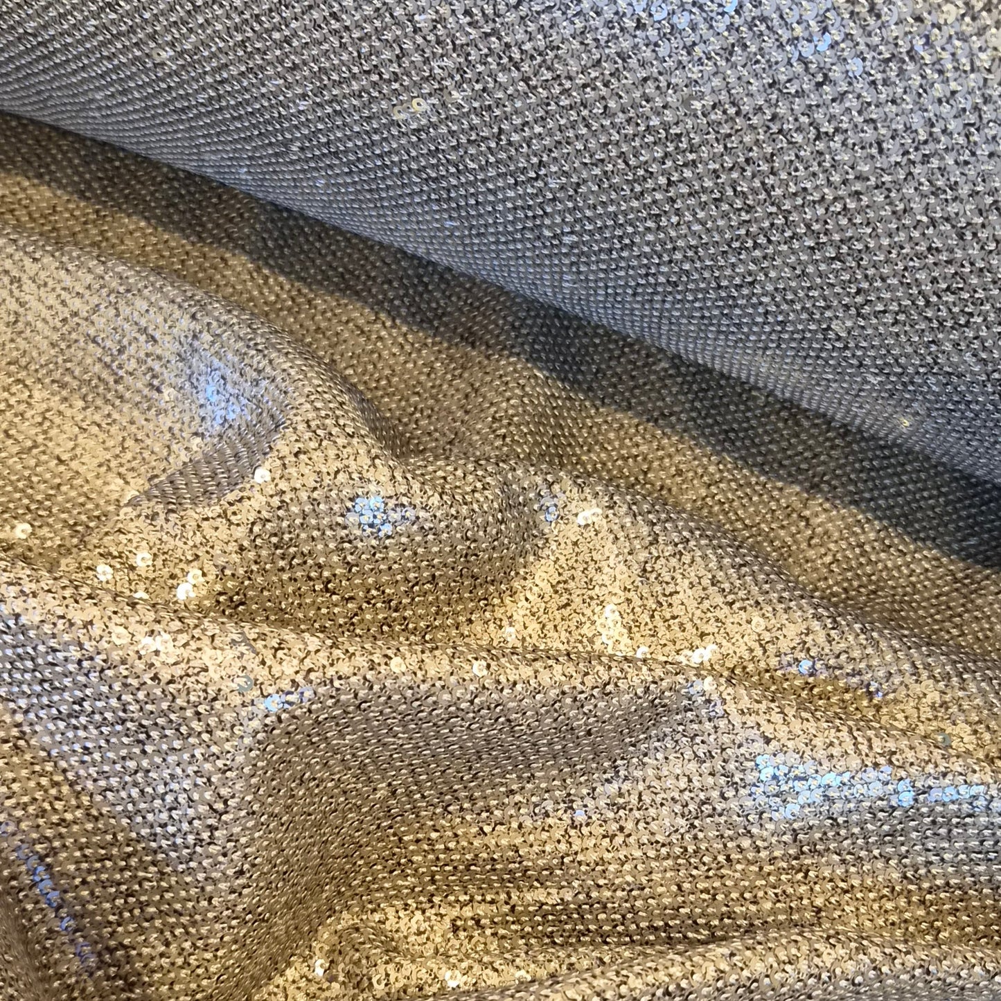 Earth shimmer golden sequin mesh