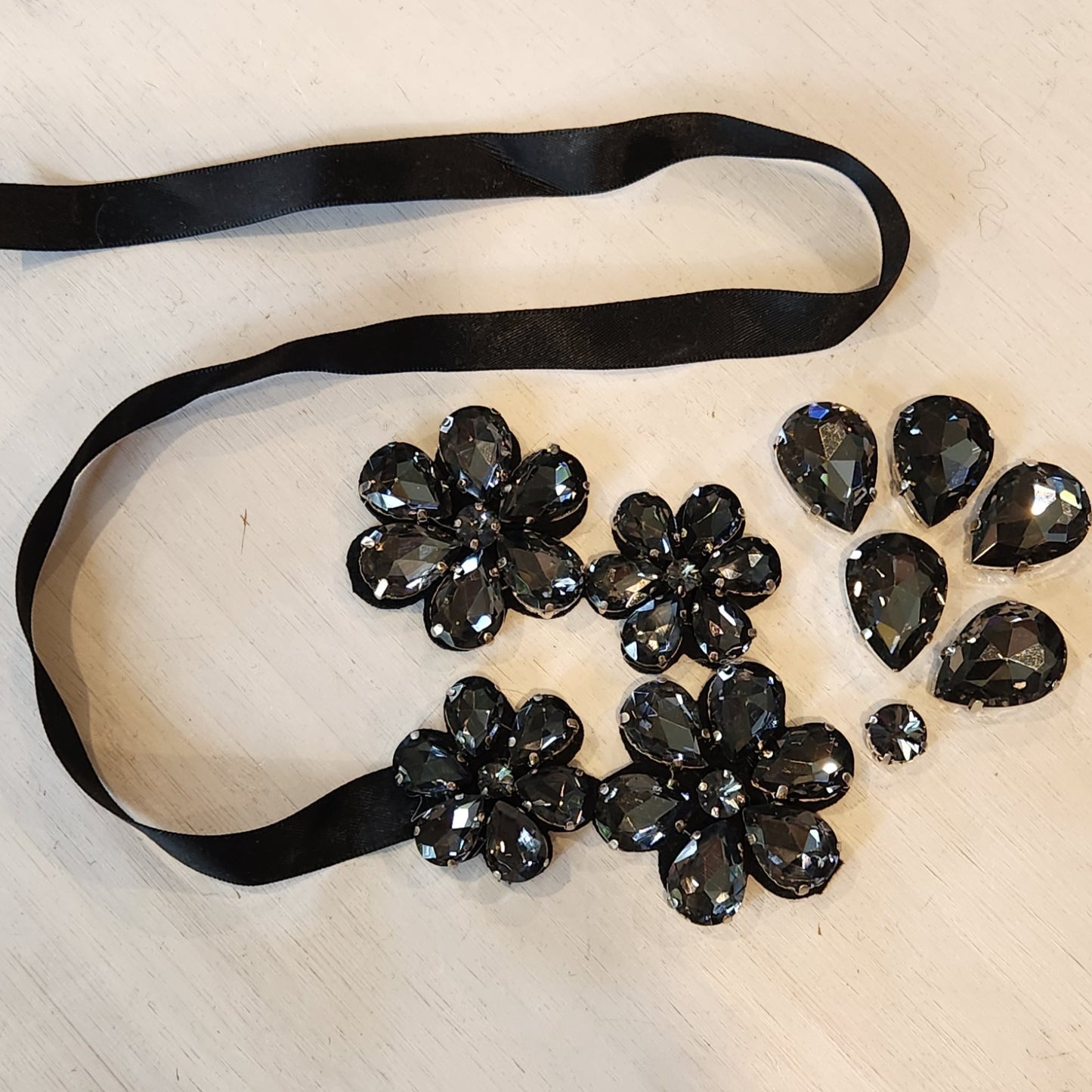 Vintage style black rhinestone floral pieces