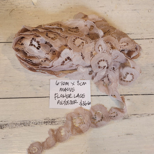 6.10cm Mauve flower lace