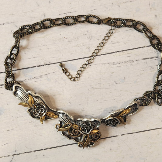 42cm abstract flowers necklace