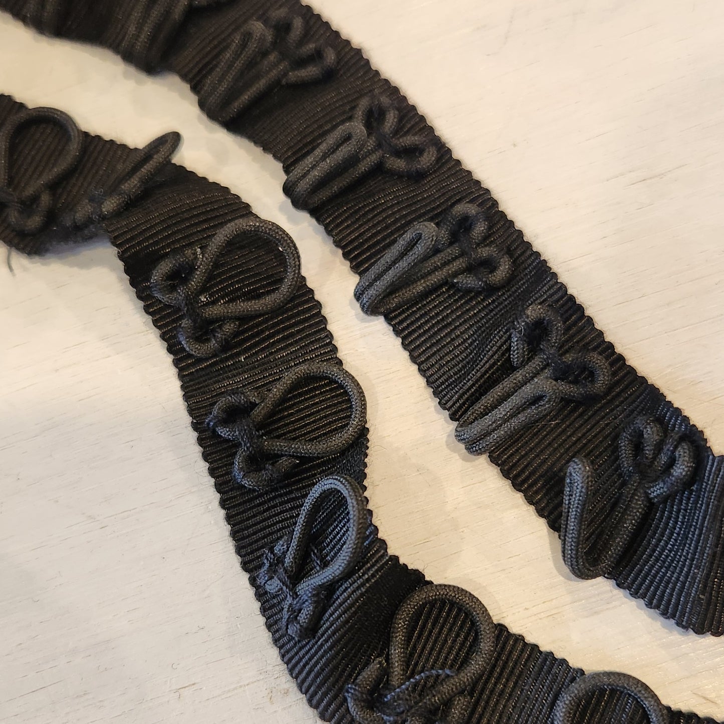 1m Wrapped metal hook and eye