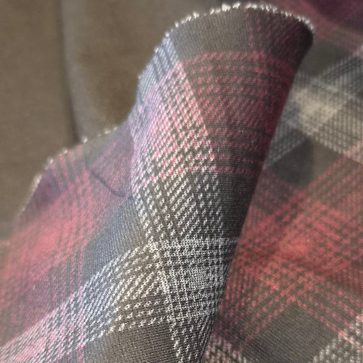 Tartan lightweight ponte