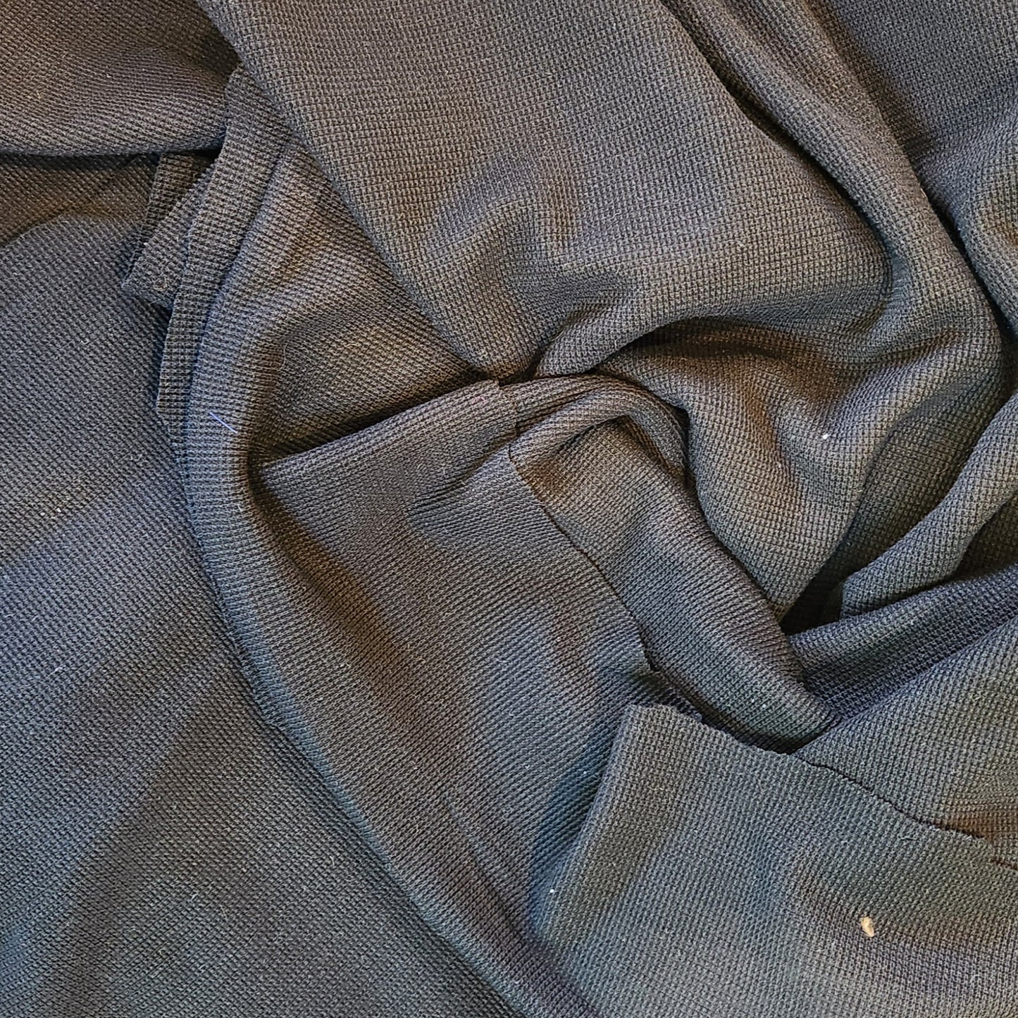 4m Honeycomb black knit