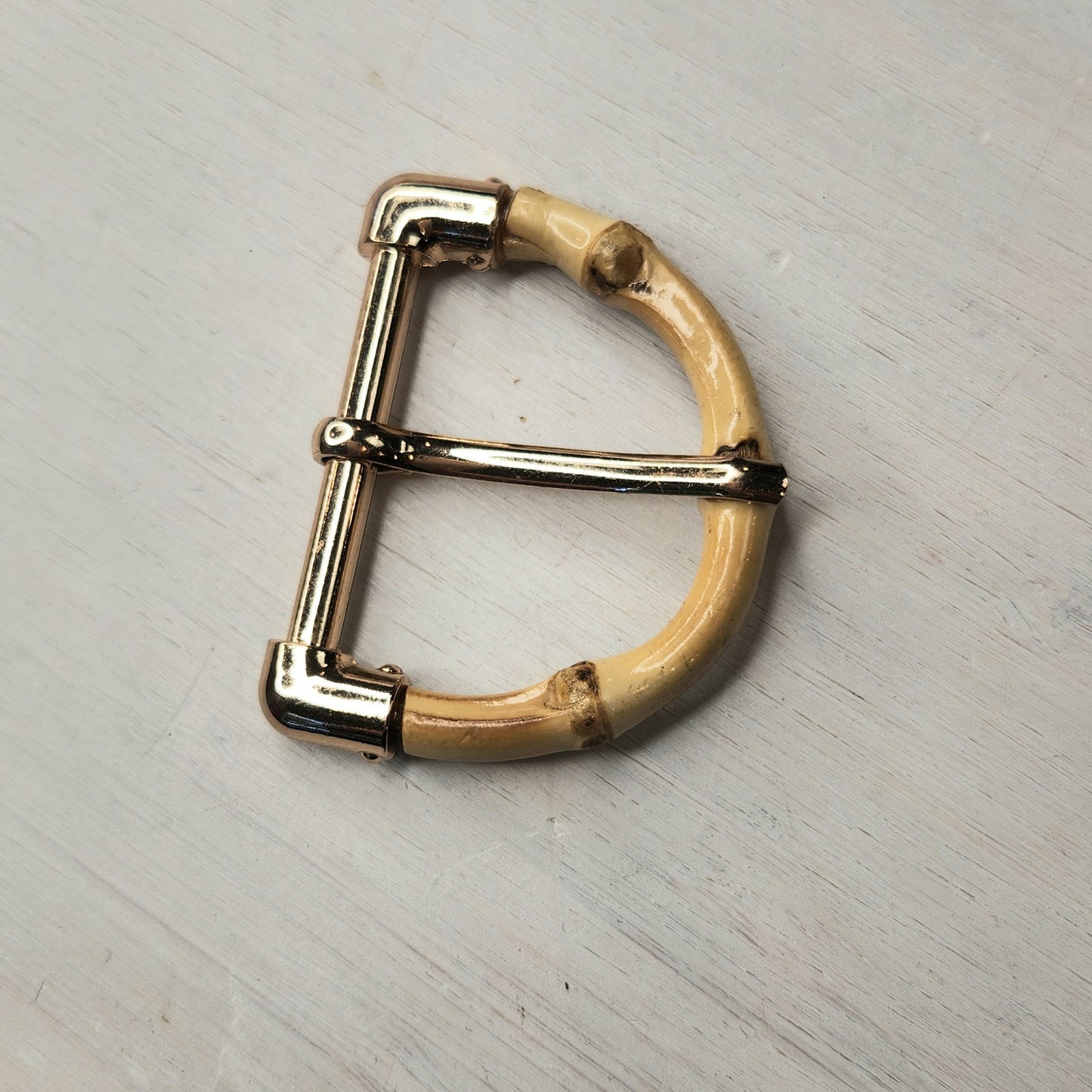 Bamboo look buckle