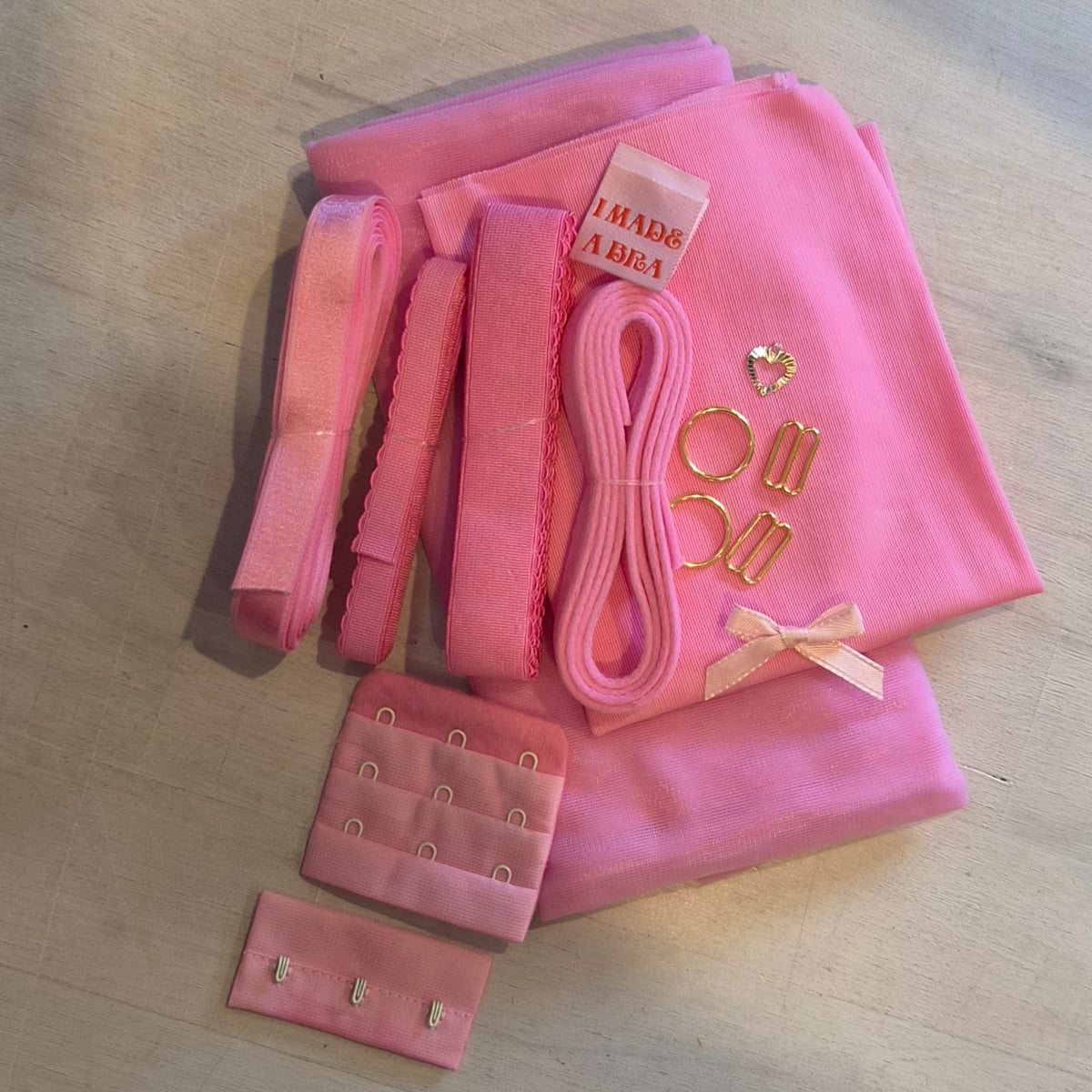 Barbie crush Delicate sheers large Wired Bra Kit