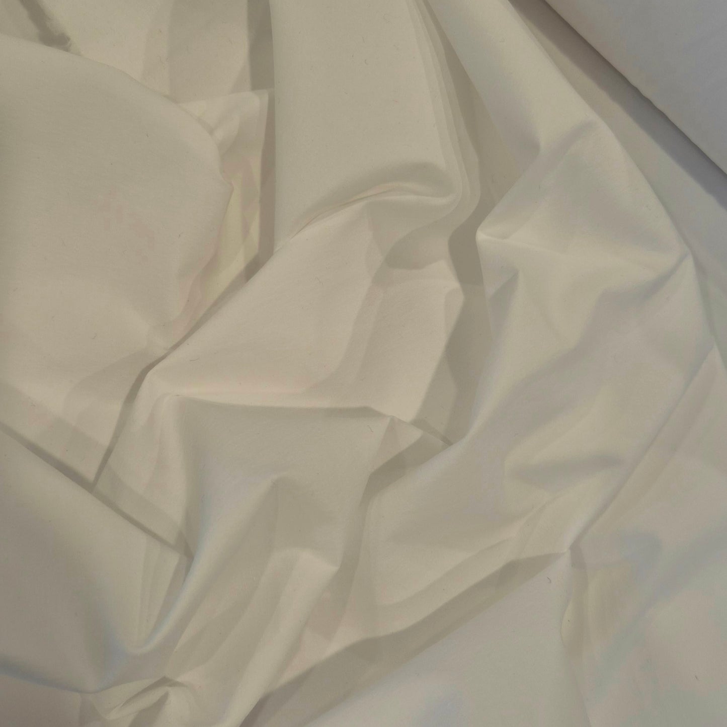 Lou Lou White stretch cotton shirting