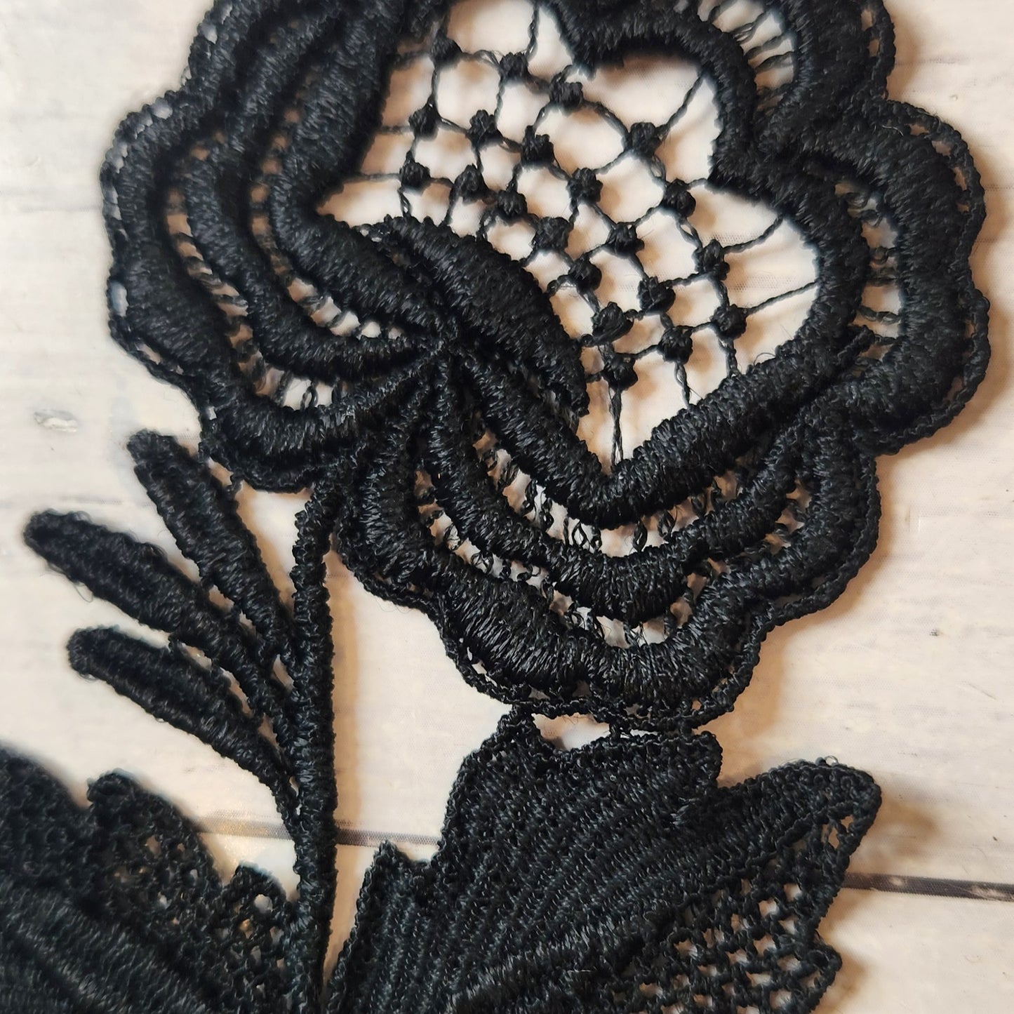 Black flower motiff