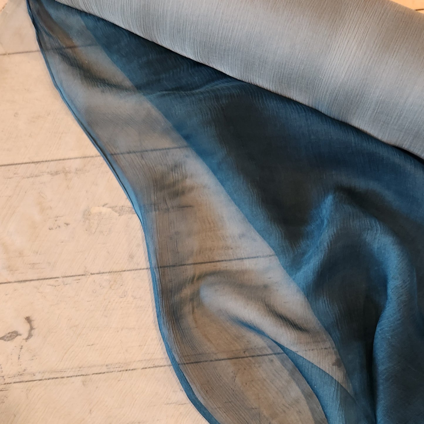 Ocean Ombre crinkle Silk Chiffon