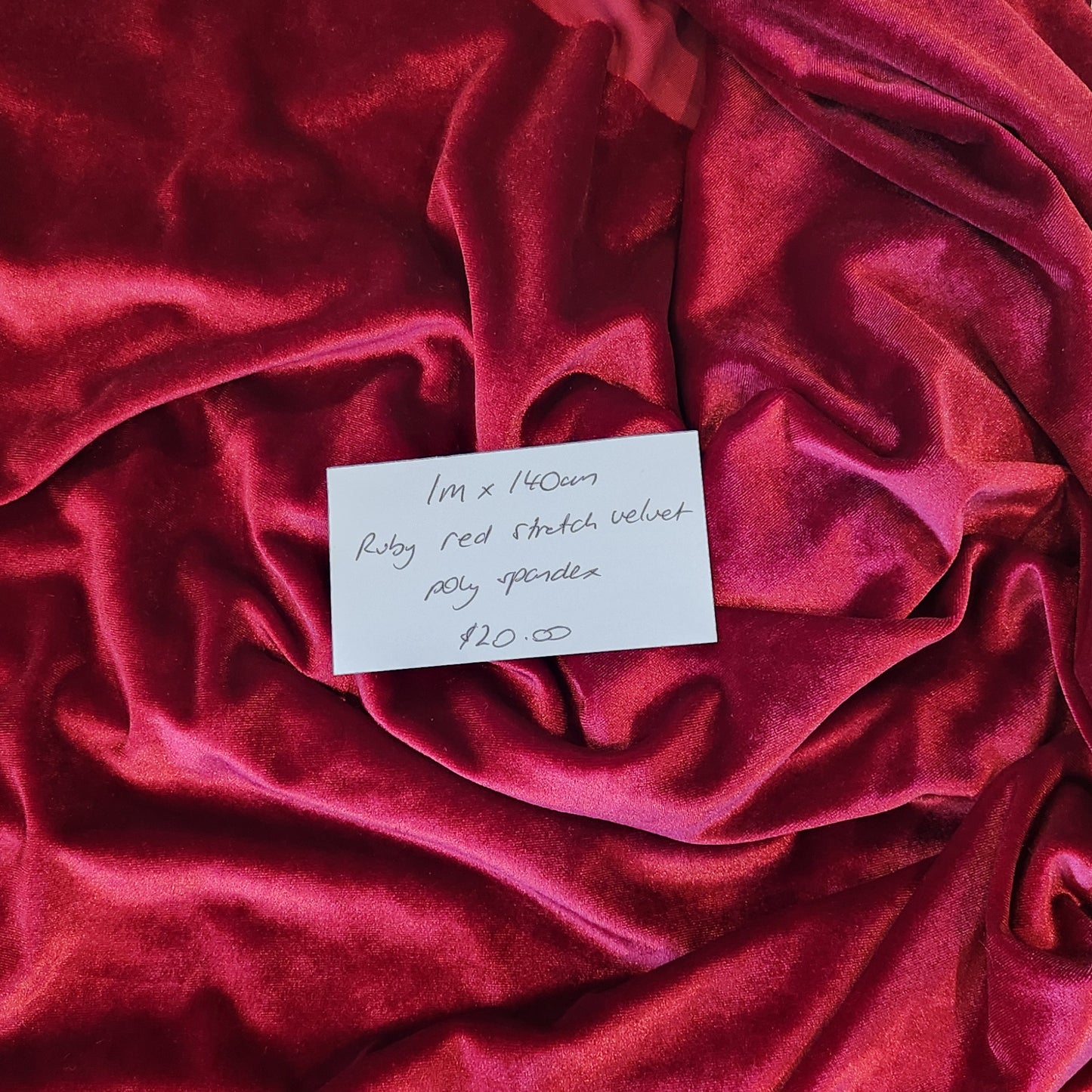 1m Ruby stretch velvet