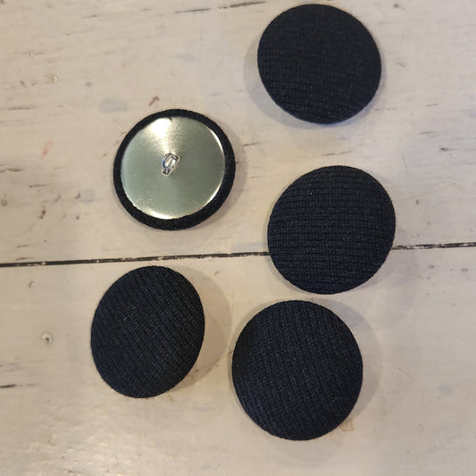 6x Black covered satin buttons