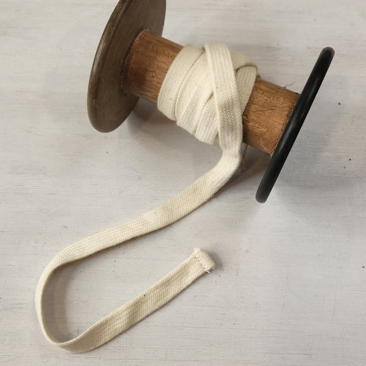 Cream flat cord
